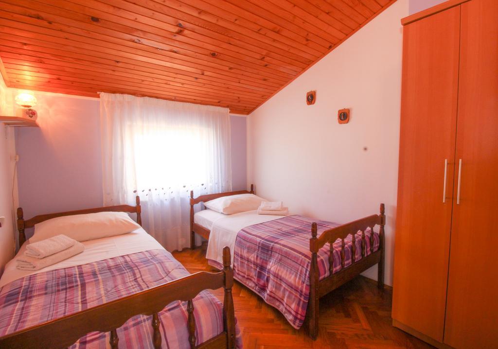 Apartments Sonja โรวีน ภายนอก รูปภาพ