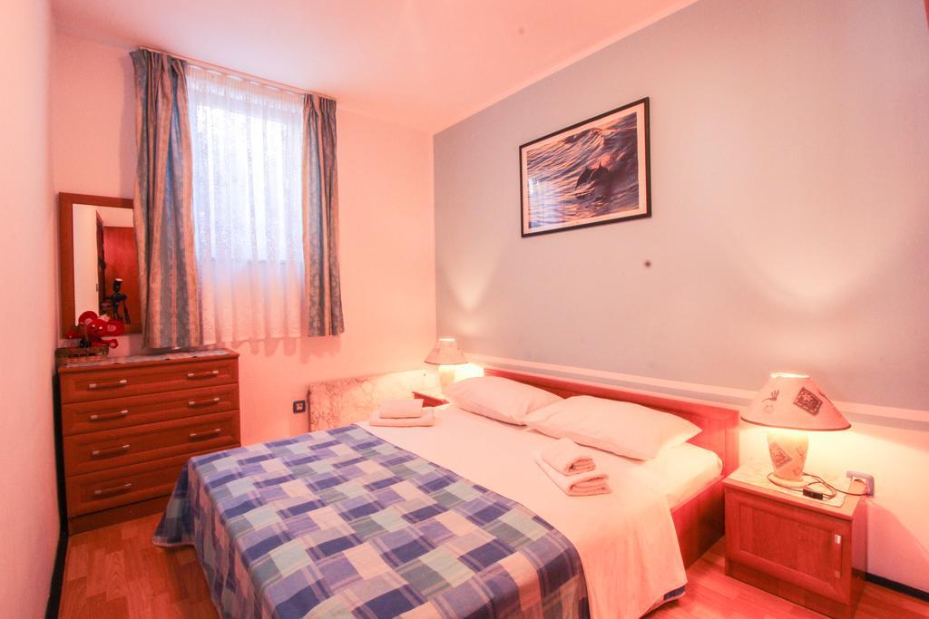 Apartments Sonja โรวีน ภายนอก รูปภาพ