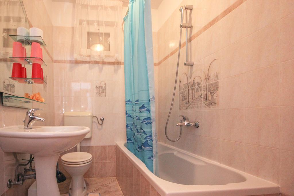 Apartments Sonja โรวีน ภายนอก รูปภาพ